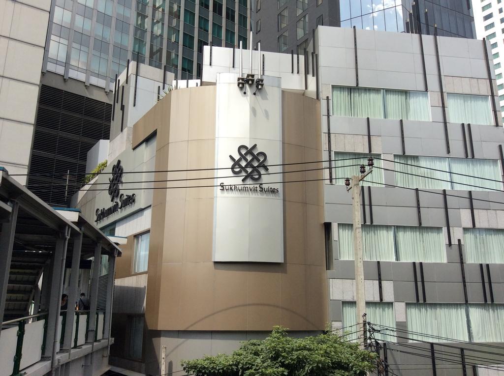 Sukhumvit Suites Hotel Bangkok Buitenkant foto